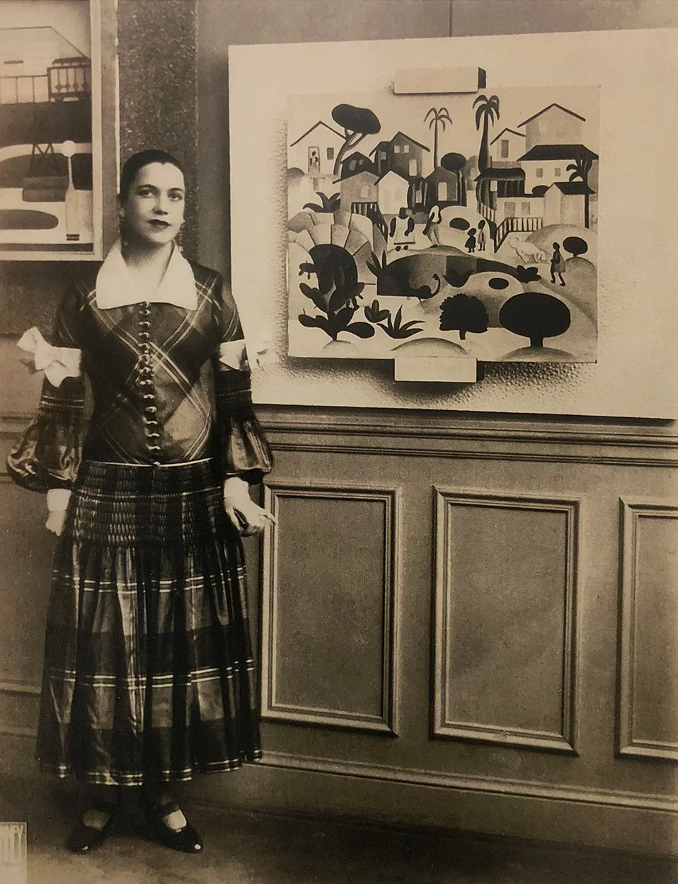 9. Artist Tarsila do Amaral at Galerie Percier, Paris July 1926, Arquivo do Instituto de Estudos Brasileiros da Universidade de São Paulo. Tarsila do Amaral: Inventing Modern Art in Brazil , 2018, MoMA, New York