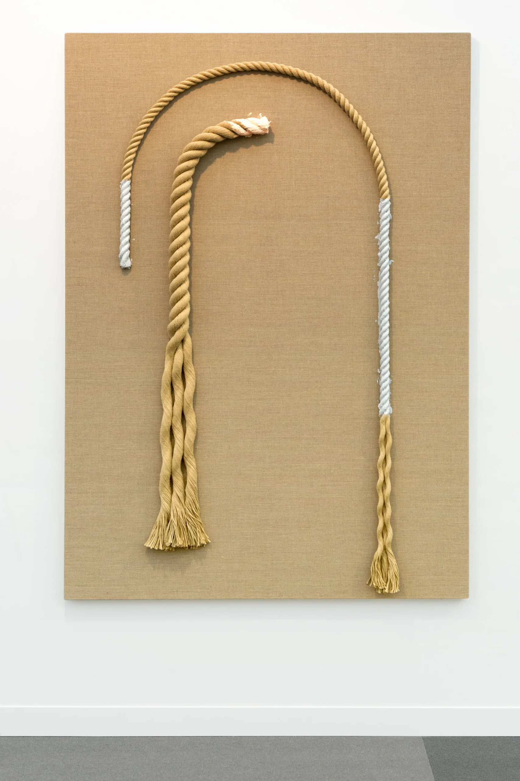 10. Tete à Tete, Alexandre da Cunha, 2018. Galeria Luisa Strina, São Paulo. Image: Renato Ghiazza. Courtesy of Galeria Luisa Strina.